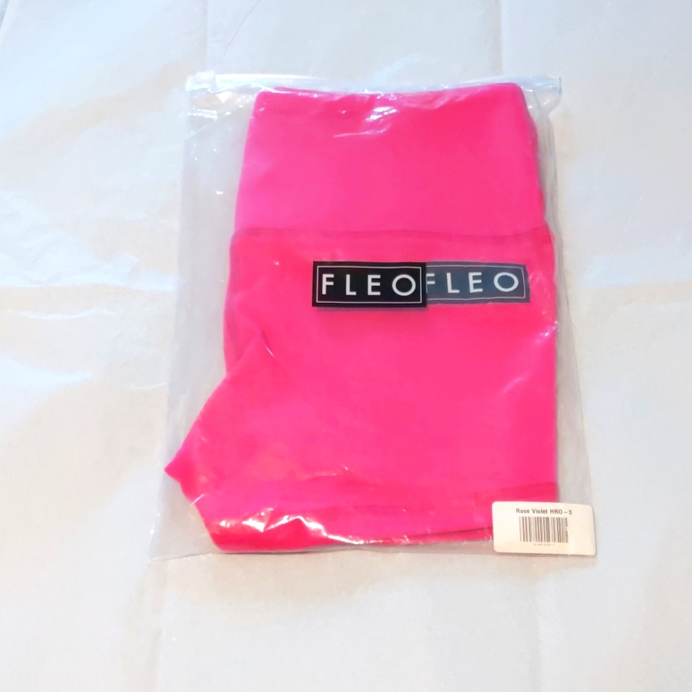 NWT Fleo Rose Violet HRO Shorts